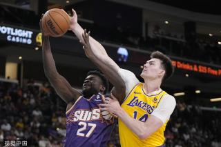 显示出球队 显示出球队