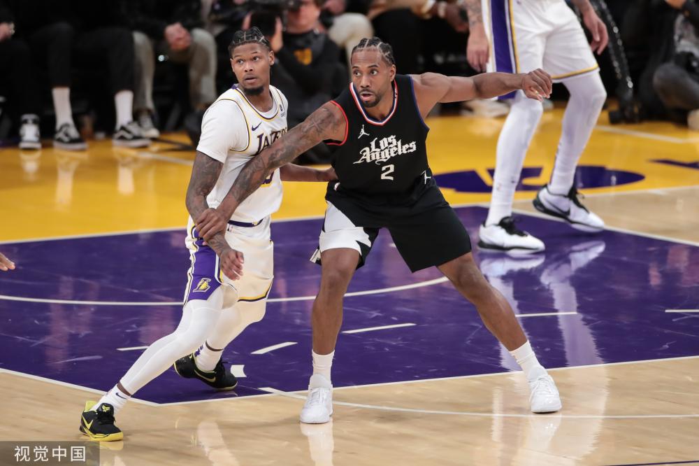 于进攻乏力 于进攻乏力