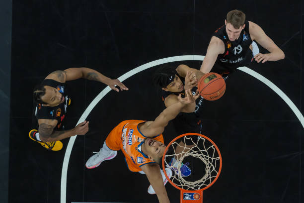 轻的选手 轻的选手