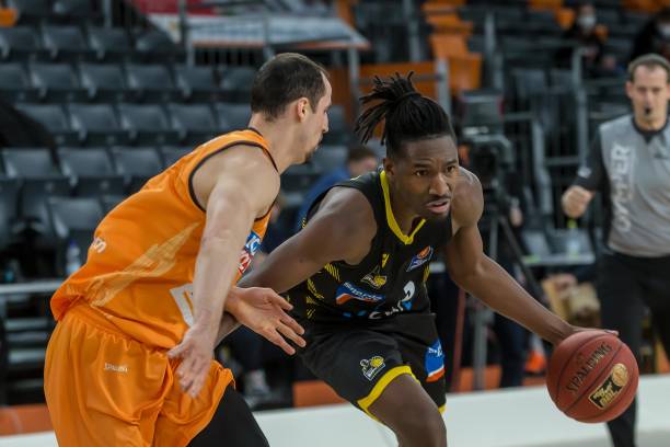 比赛表现 比赛表现